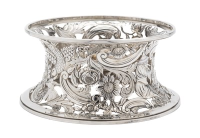 Lot 176 - A VICTORIAN SILVER DISH RING, CARRINGTON & CO., LONDON, 1899