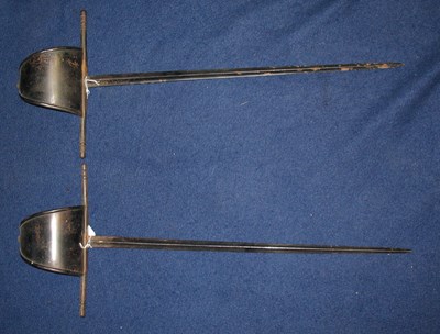 Lot 177 - A PAIR OF LEFT-HAND DAGGERS IN SPANISH 18TH CENTURY STYLE