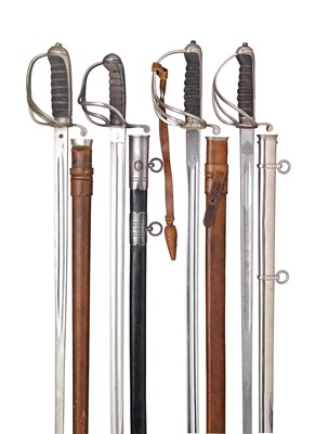 Lot 246 - A W.W.I NON-COMMISSIONED ARTILLERY OFFICER'S SWORD; A VICTORIAN ARTILLERY SERGEANT'S SWORD; AN