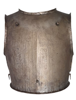 Lot 269 - A CONTINENTAL CAVALRY BREASTPLATE