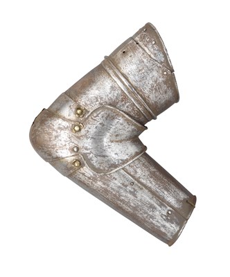 Lot 295 - A NORTH GERMAN VAMBRACE FOR THE RIGHT ARM