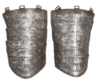 Lot 304 - A PAIR OF NORTH GERMAN TASSETS