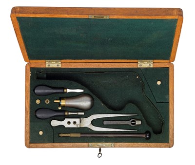 Lot 312 - A FITTED OAK CASE FOR A PERCUSSION REVOLVER BY C.D.TANNER AND SOHNE IN HANNOVER