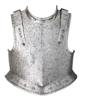 Lot 377 - A NORTH EUROPEAN HARQUEBUSIER'S BREASTPLATE