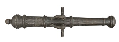 Lot 412 - A BRONZE SALUTING CANNON IN 17TH CENTURY STYLE