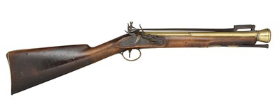 Lot 428 - A FLINTLOCK BLUNDERBUSS BY HOLLIS