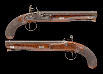 Lot 458 - A PAIR OF 20 BORE FLINTLOCK OFFICER'S PISTOLS