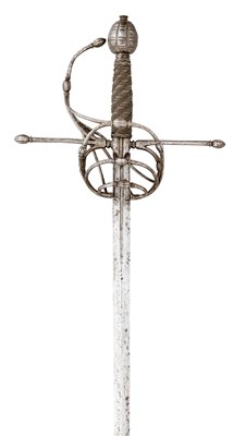 Lot 84 - A FINE SWEPT-HILT RAPIER
