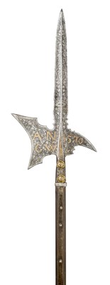 Lot 124 - A FINE AND RARE GERMAN HALBERD FOR THE GUARD OF JOHAN GEORG