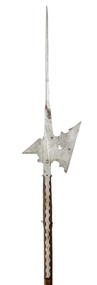 Lot 153 - A GERMAN HALBERD