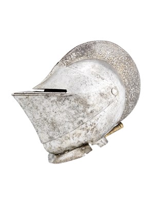 Lot 213 - A RARE FRENCH CLOSE HELMET FOR FIELD USE WITH ETCHED AND GILT DECORATION