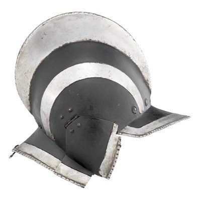 Lot 245 - A GERMAN 'BLACK AND WHITE' BURGONET