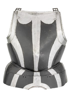 Lot 292 - A GERMAN 'BLACK AND WHITE' BREASTPLATE
