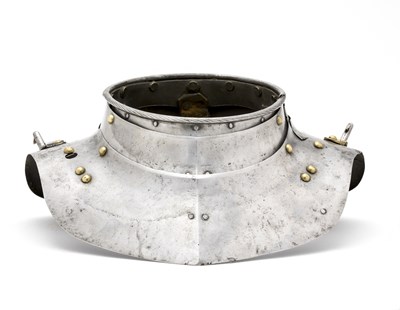 Lot 299 - A SOUTH GERMAN COLLAR