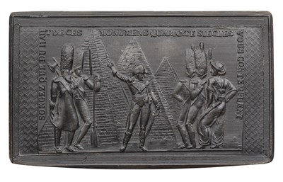 Lot 346 - A FRENCH HORN RECTANGULAR SNUFF BOX COMMEMORATING THE VICTORY OF THE PYRAMIDS
