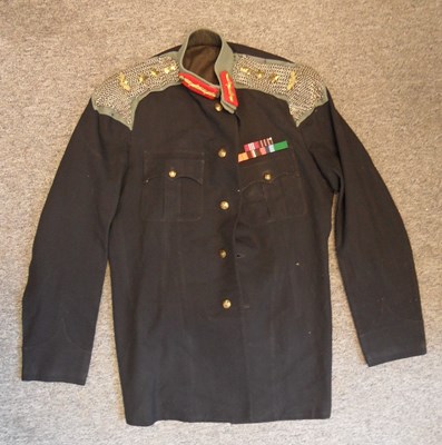 Lot 350 - AN OFFICER'S UNDRESS TUNIC OF THE POONA HORSE