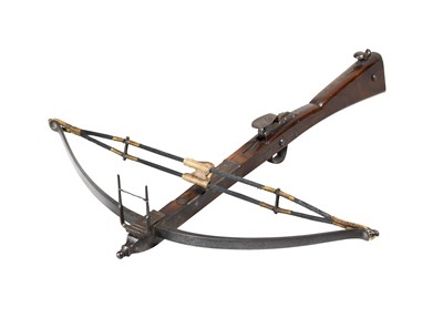 Lot 367 - AN ENGLISH STONEBOW