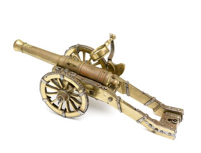 Lot 425 - A 'NOON-DAY' GUN IN LATE 16TH/17TH CENTURY STYLE