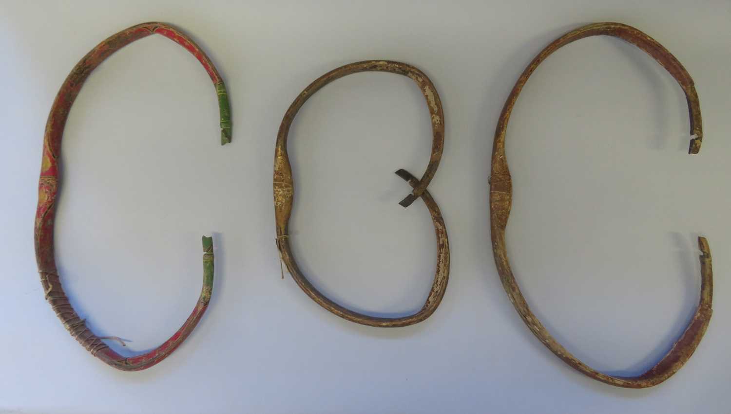 Lot 29 - NINE NORTH INDIAN DECORATED BOWS, 18TH/19TH CENTURY
