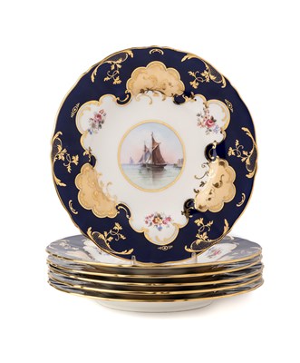 Lot 23 - A SET OF SIX MINTON BONE CHINA CABINET PLATES