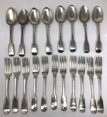 Lot 155 - SETS OF GEORGIAN SILVER DESSERT FORKS AND SPOONS