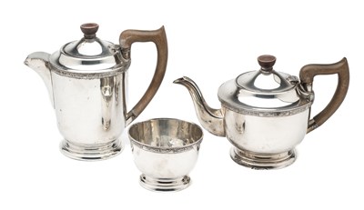 Lot 182 - A GEORGE VI SILVER THREE-PIECE PART TEA SET