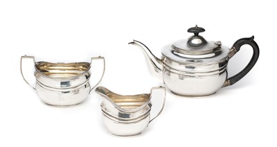 Lot 188 - A GEORGE V SILVER THREE-PIECE TEA SET