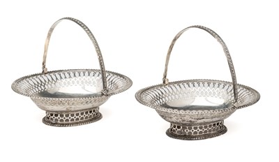 Lot 189 - A PAIR OF GEORGE V SILVER SWEETMEAT BASKETS