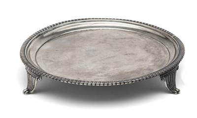 Lot 216 - A GEORGE IV SILVER CIRCULAR STAND