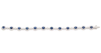 Lot 279 - SAPPHIRE AND DIAMOND BRACELET