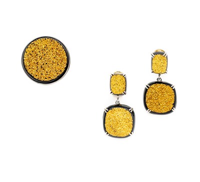 Lot 302 - PAIR OF EARRINGS AND RING