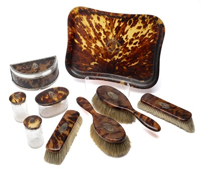 Lot 205 - A GEORGE V TORTOISESHELL DRESSING TABLE SET, PROBABLY WILLIAM COMYNS & SONS, LONDON, 1912