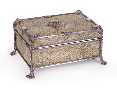 Lot 97 - A GEORGE V SILVER-MOUNTED SHAGREEN CASKET