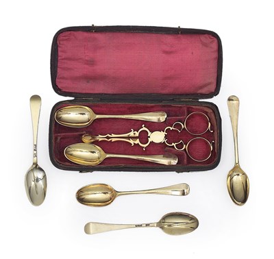 Lot 100 - A SET OF SIX GEORGE II SILVER-GILT TEASPOONS AND PAIR TEA TONGS IN CASE