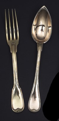 Lot 113 - A SET OF TWELVE LOUIS-PHILIPPE SILVER-GILT DESSERT SPOONS AND SEVEN DESSERT FORKS