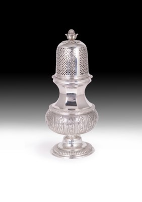 Lot 166 - A FRENCH PROVINCIAL SILVER CASTER