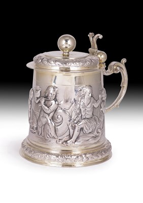 Lot 168 - A GERMAN PARCEL-GILT-SILVER TANKARD