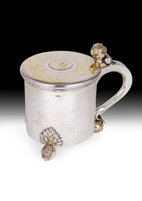 Lot 170 - A SWEDISH PARCEL-GILT-SILVER TANKARD