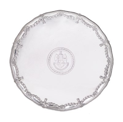 Lot 197 - A GEORGE III SILVER SALVER