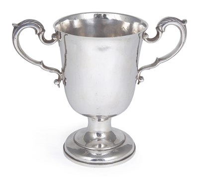 Lot 206 - AN IRISH WILLIAM IV SILVER TWO HANDLED CUP