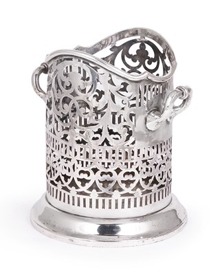 Lot 227 - AN EDWARD VII SILVER SYPHON STAND