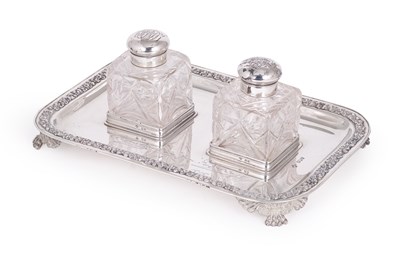 Lot 241 - A GEORGE V SILVER INKSTAND