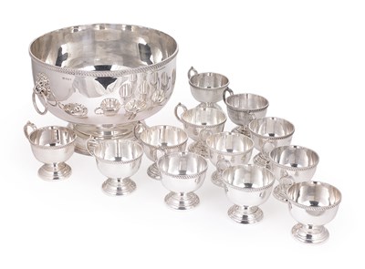 Lot 242 - A SET OF SILVER PUNCH BOWL AND TWELVE CUPS