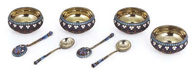 Lot 287 - A SET OF FOUR RUSSIAN CLOISONNÃ‰ ENAMEL SILVER-GILT SALT CELLARS AND SALT SPOONS