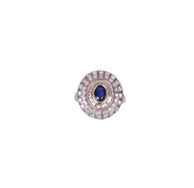 Lot 306 - SAPPHIRE AND DIAMOND RING