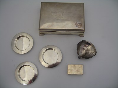 Lot 360 - A SILVER CIGARETTE BOX