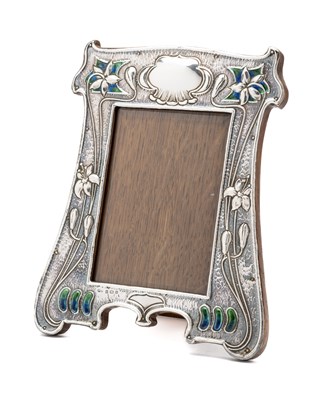 Lot 165 - AN EDWARDIAN SILVER AND ENAMEL PHOTOGRAPH FRAME, DEAKIN & FRANCIS LTD., BIRMINGHAM, 1904