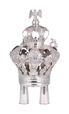 Lot 394 - A RUSSIAN SILVER TORAH CROWN