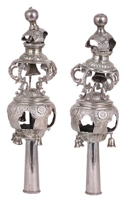 Lot 401 - A PAIR OF GEORGE V SILVER TORAH FINIALS (RIMMONIM)