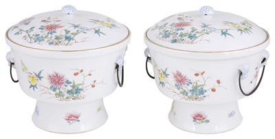 Lot 16 - A PAIR OF CHINESE FAMILLE ROSE BOWLS